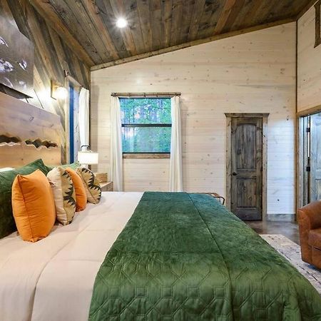 Ember Skye Cabin - 2 Bdr & Bunk Nook/2.5 Bath Broken Bow Dış mekan fotoğraf