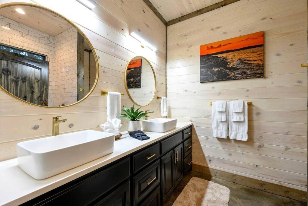 Ember Skye Cabin - 2 Bdr & Bunk Nook/2.5 Bath Broken Bow Dış mekan fotoğraf