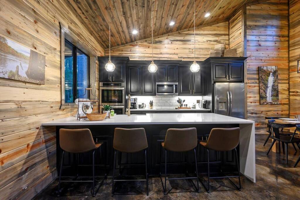 Ember Skye Cabin - 2 Bdr & Bunk Nook/2.5 Bath Broken Bow Dış mekan fotoğraf