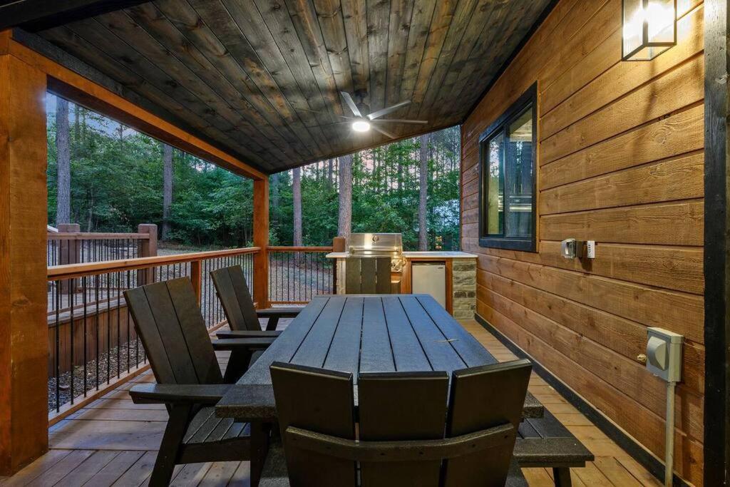Ember Skye Cabin - 2 Bdr & Bunk Nook/2.5 Bath Broken Bow Dış mekan fotoğraf