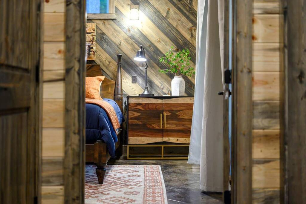 Ember Skye Cabin - 2 Bdr & Bunk Nook/2.5 Bath Broken Bow Dış mekan fotoğraf