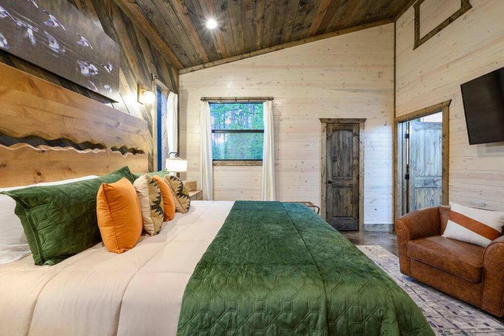 Ember Skye Cabin - 2 Bdr & Bunk Nook/2.5 Bath Broken Bow Dış mekan fotoğraf